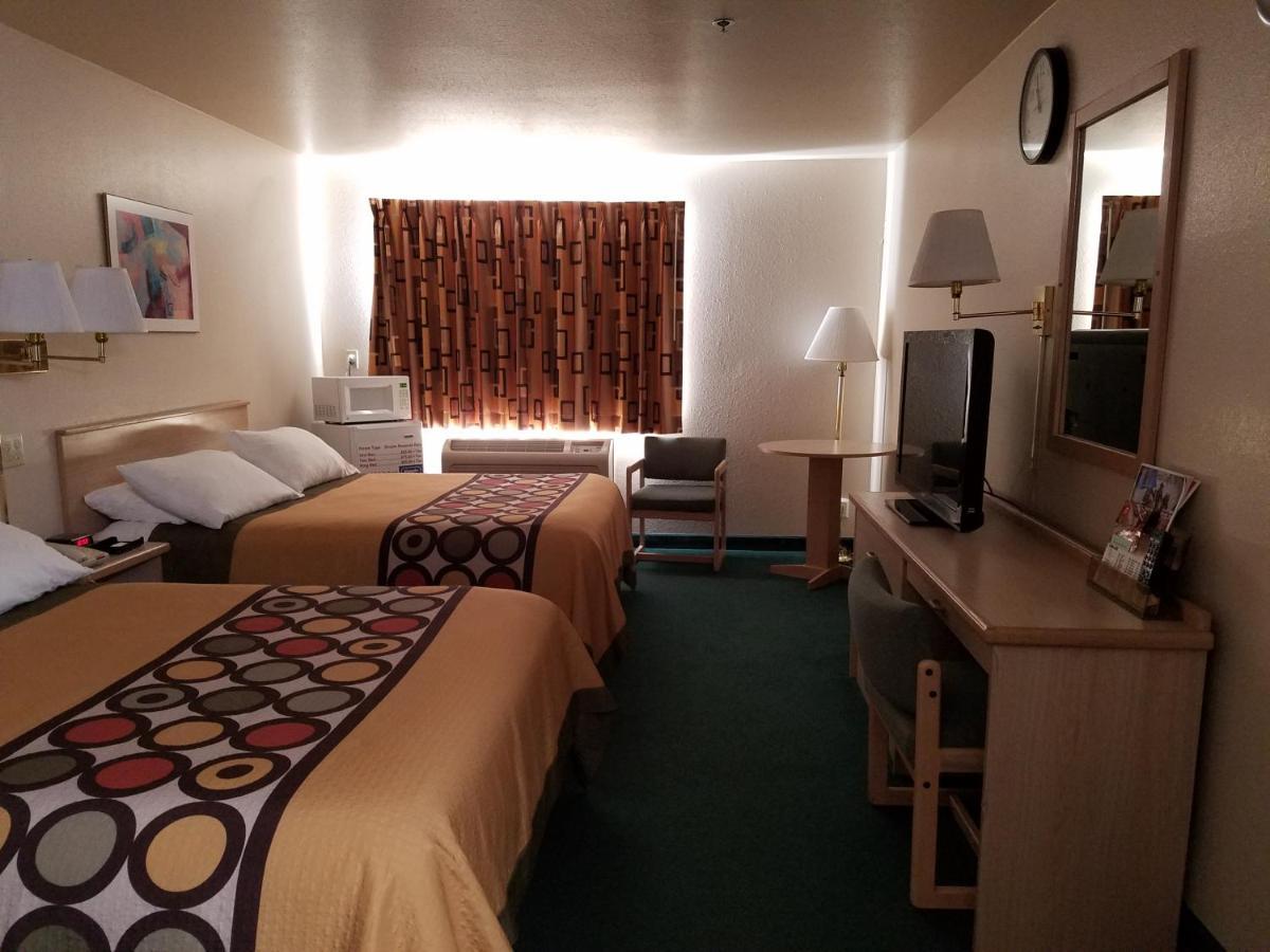 Simple Rewards Hotel 2*